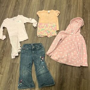 Size 3T bundle for girls.  Gap jeans, hoodie,